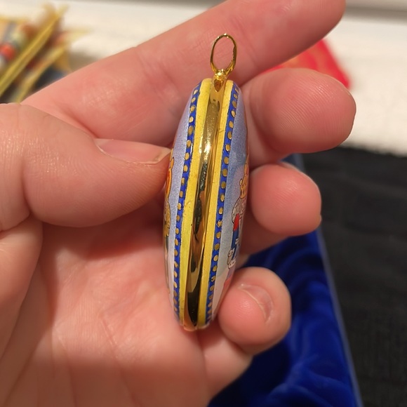 Halcyon Days Enamels nutcracker pendant - Picture 4 of 5